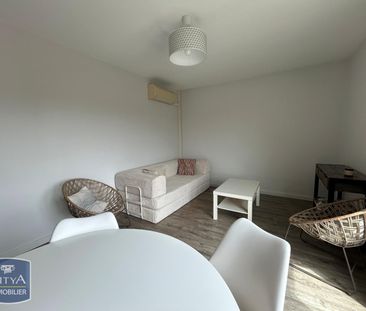 Location Appartement 3 pièces 71m² AGEN 47000 - Photo 2