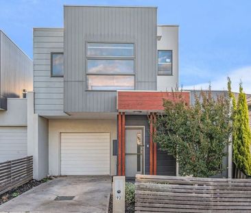 Charming Craigieburn Home Awaits You - Photo 5