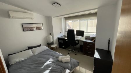 4-bedroom apartment for rent in El Pilar, includes all bills - Foto 2