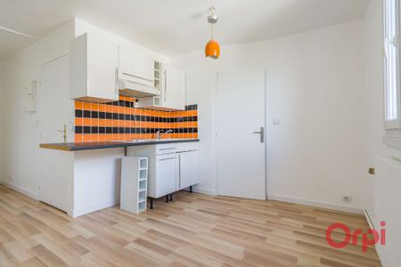 Location Appartement 2 pièces 29m² EPINAY SUR ORGE 91360 - Photo 2