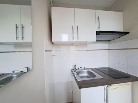 Location Appartement 2 pièces 27m² TOURS 37000 - Photo 4