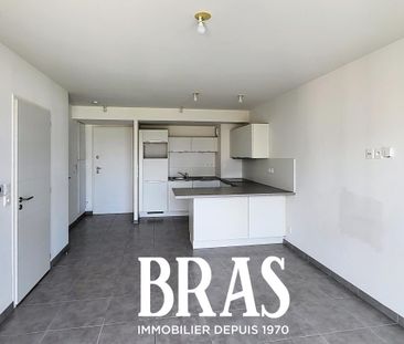 Location Appartement 2 pièces 41m² LE POULIGUEN 44510 - Photo 2