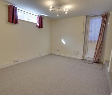 1 bedroom terraced house to rent - Photo 5