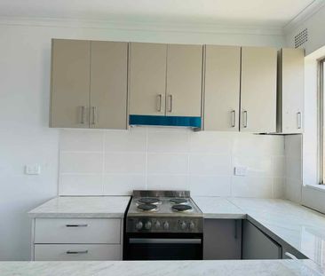 ONE BEDROOM UNIT (WITH CARSPACE) IN THE HEART OF NEWTOWN! - Photo 3