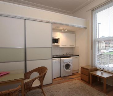 1 bedroom flat to rent - Photo 6