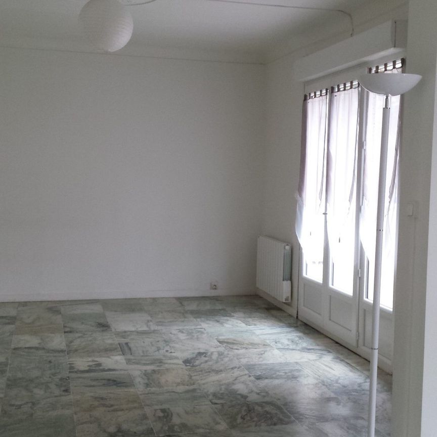 Location Appartement 1 pièce 32m² COIGNIERES 78310 - Photo 1