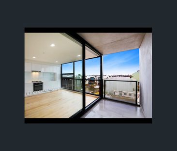 2 Bedroom Apartment in the Marina Precinct - Photo 2