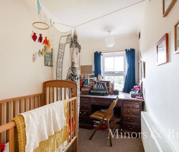 3 bedroom terraced house to rent - Photo 2