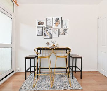 Room in a Shared Flat, Tildesley Road, SW15 - Photo 2