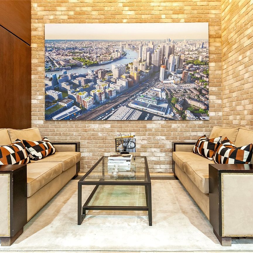 Thornes House, 4 Charles Clowes Walk, London, SW11 flat to rent - Photo 1