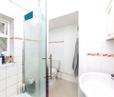 1 bedroom semi-detached house share to rent - Photo 5