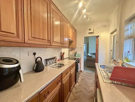 Carnarvon Street, Nottingham, NG4 - Photo 4