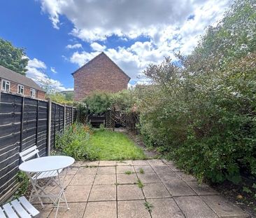 2 bedroom terraced house to rent - Photo 6