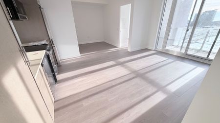 For Lease - 412 Silver Maple Road Unit# 617, Oakville, Ontario - Photo 2