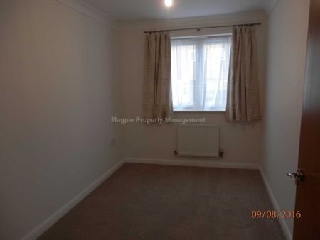 Price £950 pcm - Available 13/06/2026 - Unfurnished - Photo 5