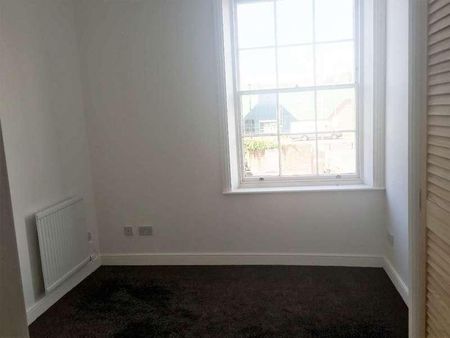 Whitehall Street, OL12 - Photo 5