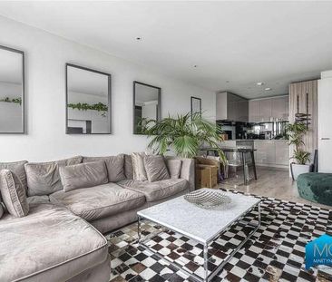 High Street, Hornsey, London, N8 - Photo 5