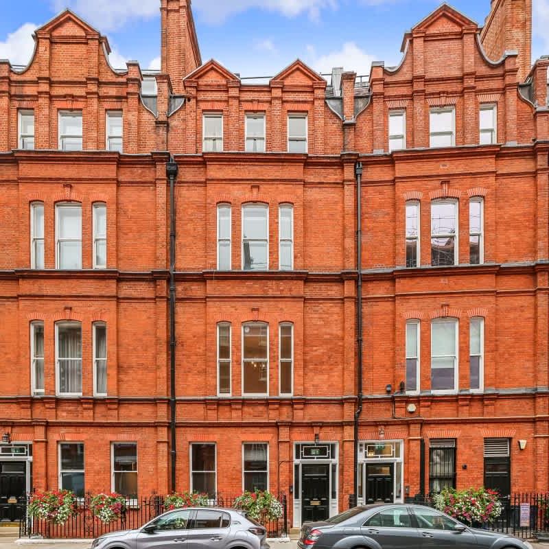 Egerton Gardens, Knightsbridge, SW3 - Photo 1