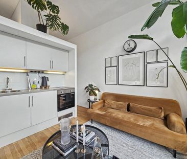 Studio to rent - Photo 2