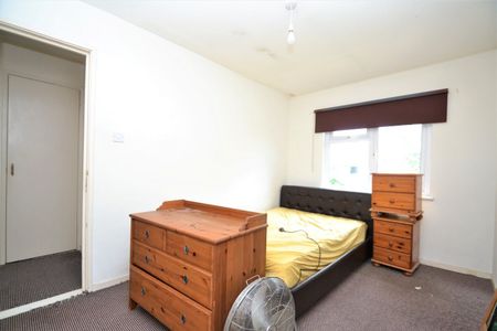 Vaughan Williams Close, London, SE8 - Photo 4