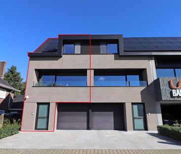 Lichtrijke woning met carport - Photo 2