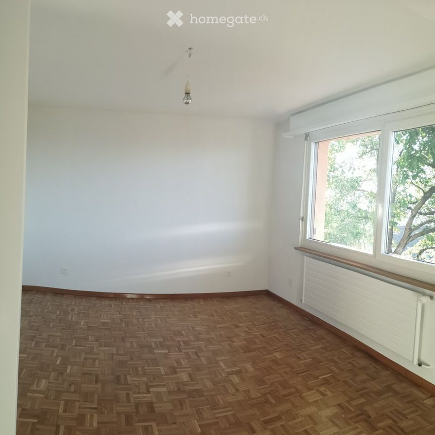 Charmant appartement de 2.5 pièces, accès au jardin, à NE - Photo 1