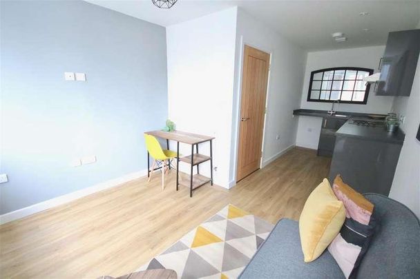 Enterprise House Isambard Brunel Road, PO1 - Photo 1