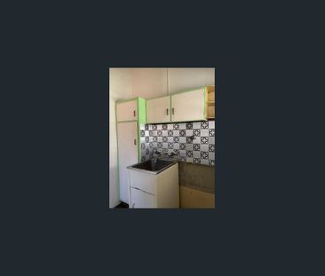 Cute Cottage. Great Location - Photo 4