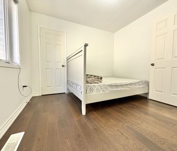 For Lease - 7 Barnham Street, Ajax, Ontario - Photo 3