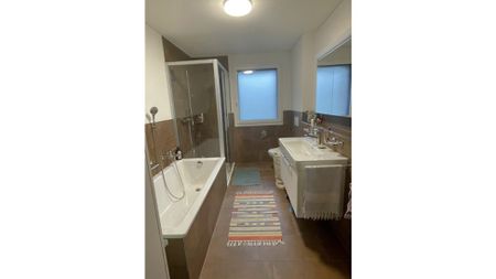 2½ Zimmer-Wohnung in Sarnen (OW), möbliert, auf Zeit - Photo 4