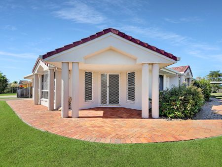 Great Home&comma; Great Location – so Many Features - Photo 5