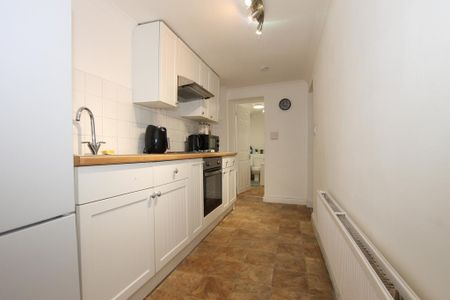 1 bedroom detached house to rent - Photo 5