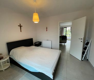 DENDERLEEUW - Recent éénslaapkamerappartment op toplocatie. - Photo 4