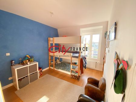 Location Appartement 4 pièces 84m² VILLENNES SUR SEINE 78670 - Photo 3