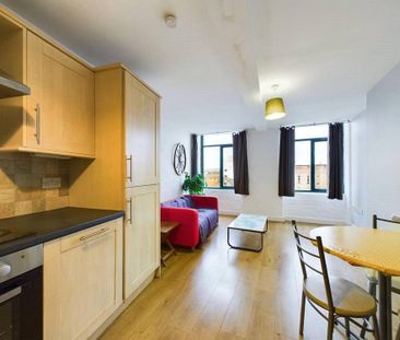 2 bedroom apartment to rent - Photo 4