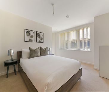 2 bedroom apartment to rent - Photo 4