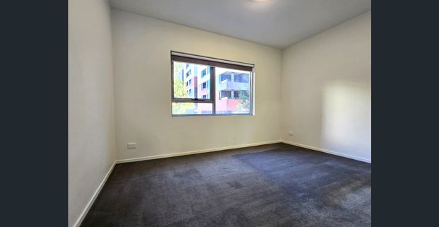 VIVA - 1 Bedroom Apartment with Parking for Rent in great location of Carlton - Photo 1