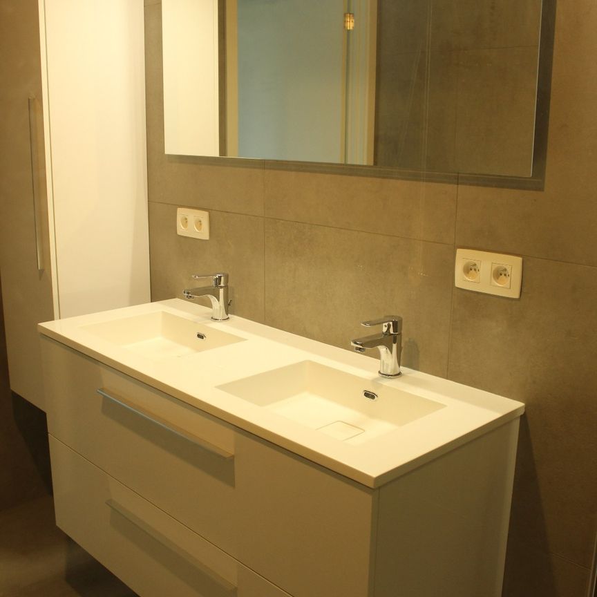 - Sint-Niklaas – Nieuwbouw appartement - Photo 1