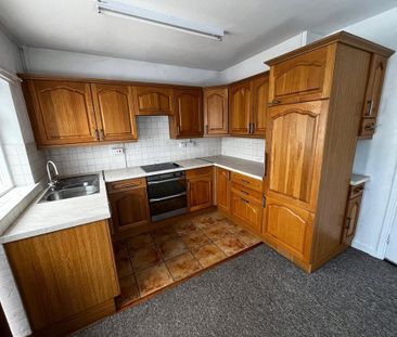 3 bedroom detached house to rent - Photo 5