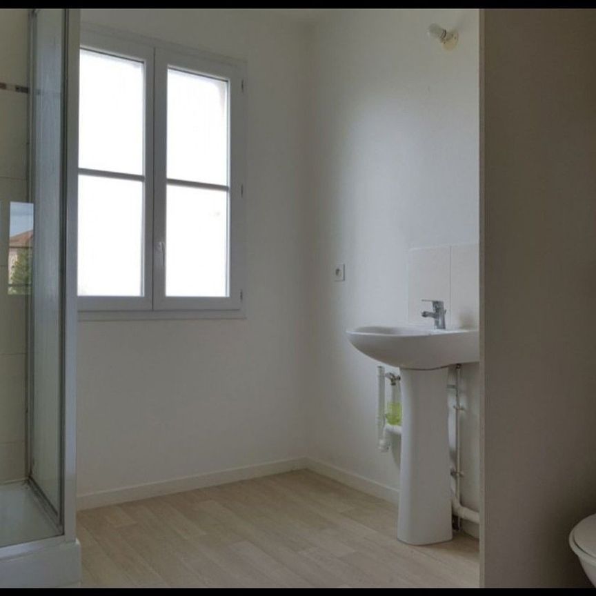 Appartement 2 pièces de 45 m² à Tigery (91250) - Photo 1