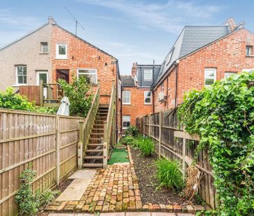 2 bedroom maisonette to rent - Photo 6