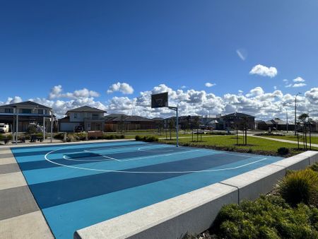 Modern Comfort Meets Effortless Living - Photo 4