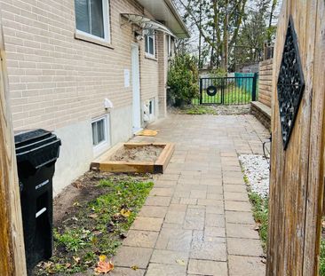 For Lease - 208 Wellington Street Unit# Bsmt, Barrie, Ontario - Photo 2