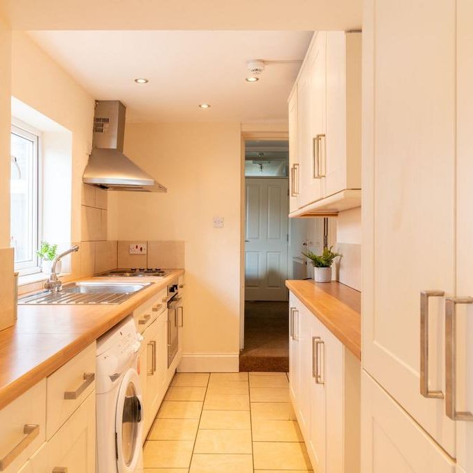 5 bedroom house to rent - Photo 1