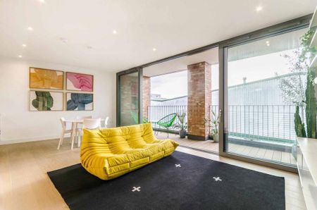 2 bedroom flat to rent - Photo 2