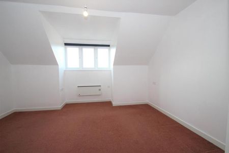 2 bedroom maisonette to rent - Photo 3