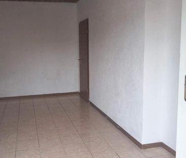 2,5 Zimmer Küche Bad Wohnung zu vermieten - Photo 2