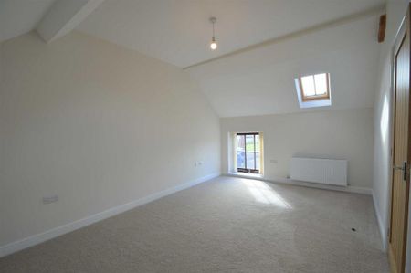 2 bedroom barn conversion to rent - Photo 3