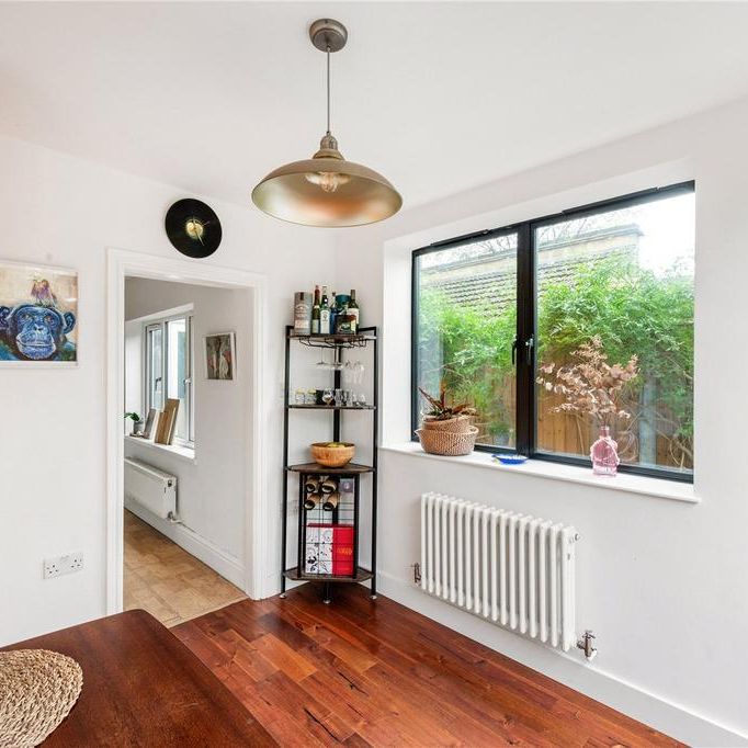 2 bedroom terraced house to rent - Photo 1