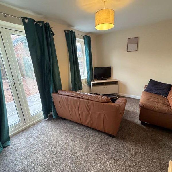 4 bedroom house to rent - Photo 1